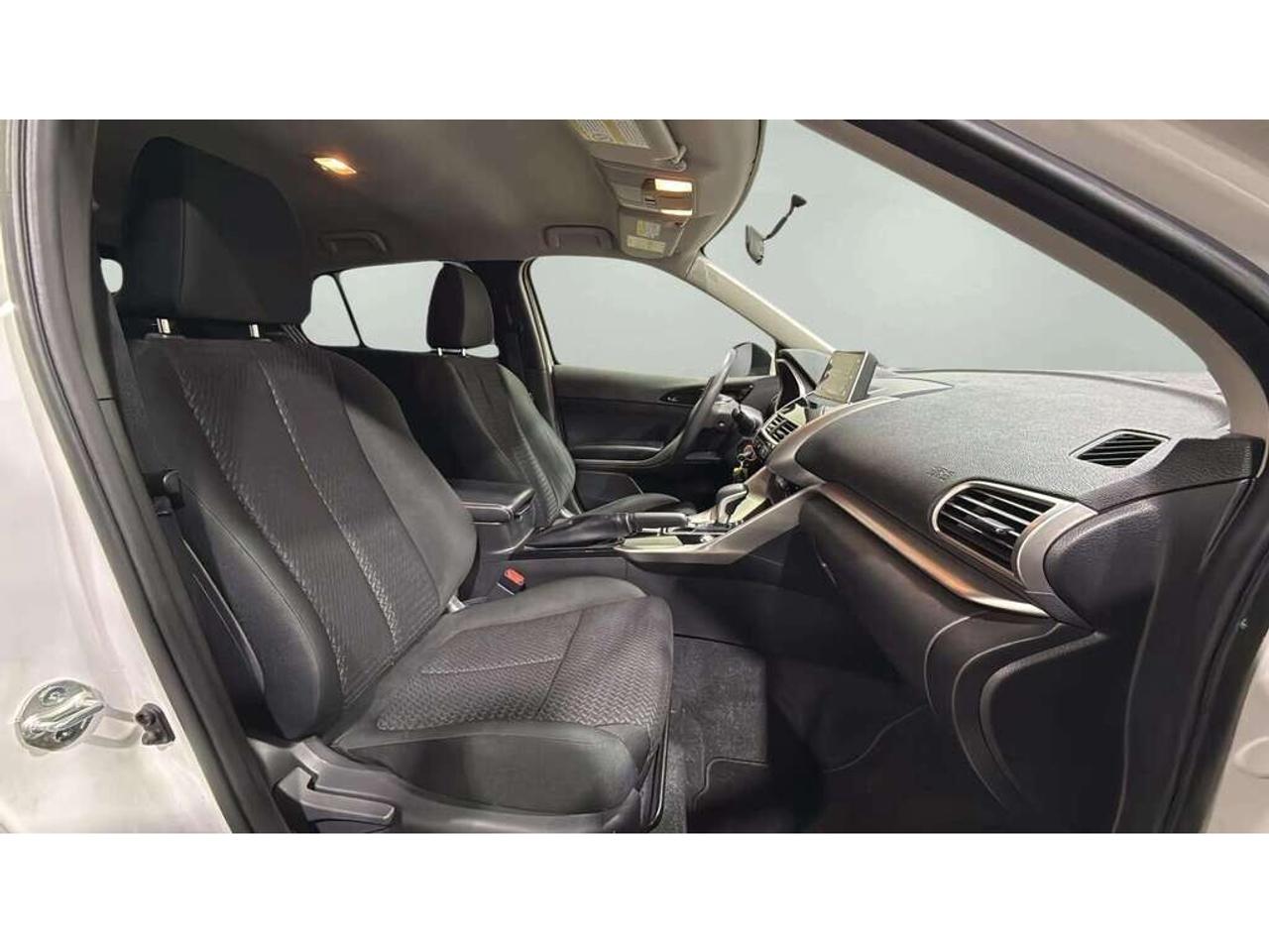 2019 Mitsubishi Eclipse Cross ES | HEATED SEATS| CLEAN CARFAX | AWD Photo
