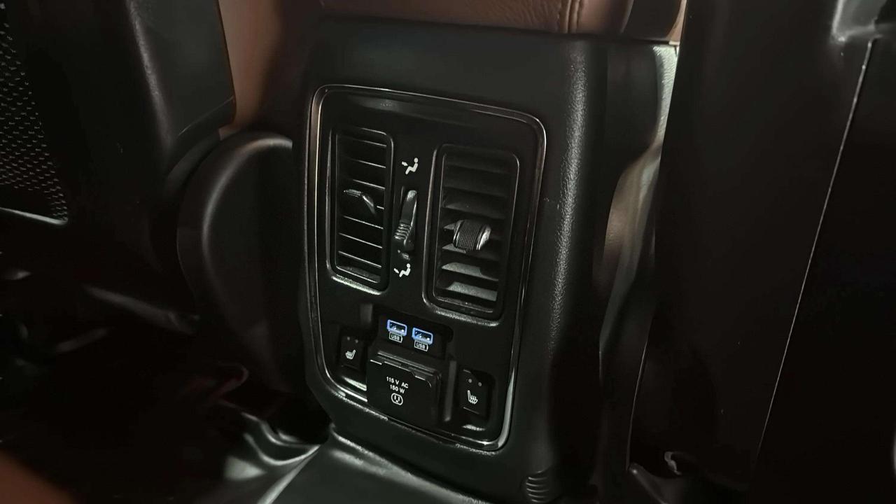 2018 Jeep Grand Cherokee SUMMIT | CLEAN CARFAX | DIESEL Photo