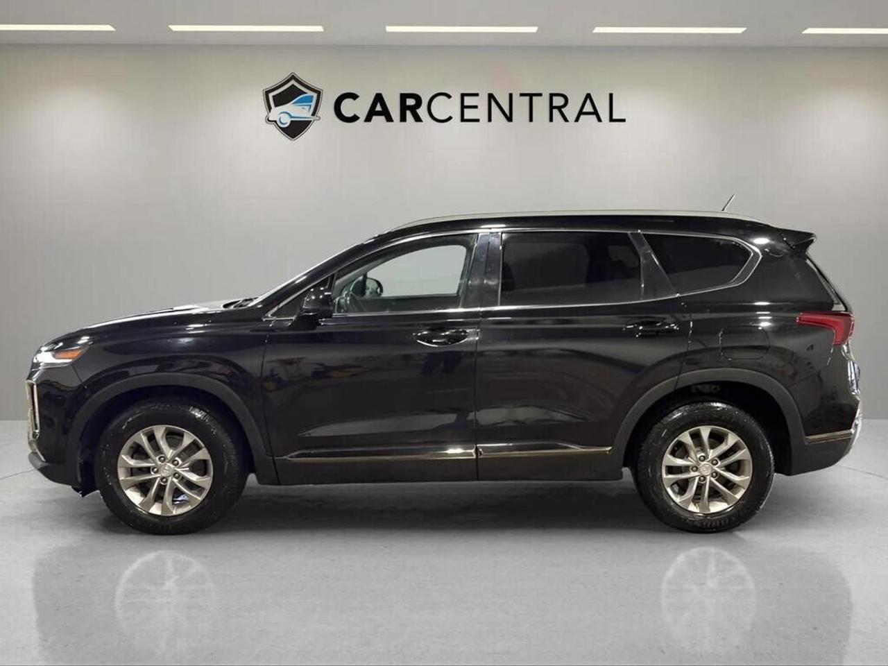 2019 Hyundai Santa Fe ESSENTIAL| CRUISE | CARPLAY| HTD STEERING| 4CYL Photo