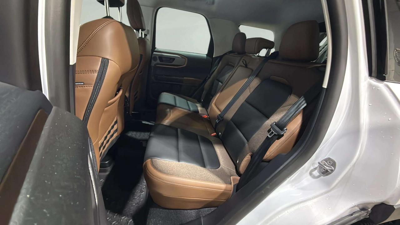 2025 Ford Bronco Sport OUTERBANKS | CLEAN CARFAX | 360 CAM | 13.2" SCREEN Photo
