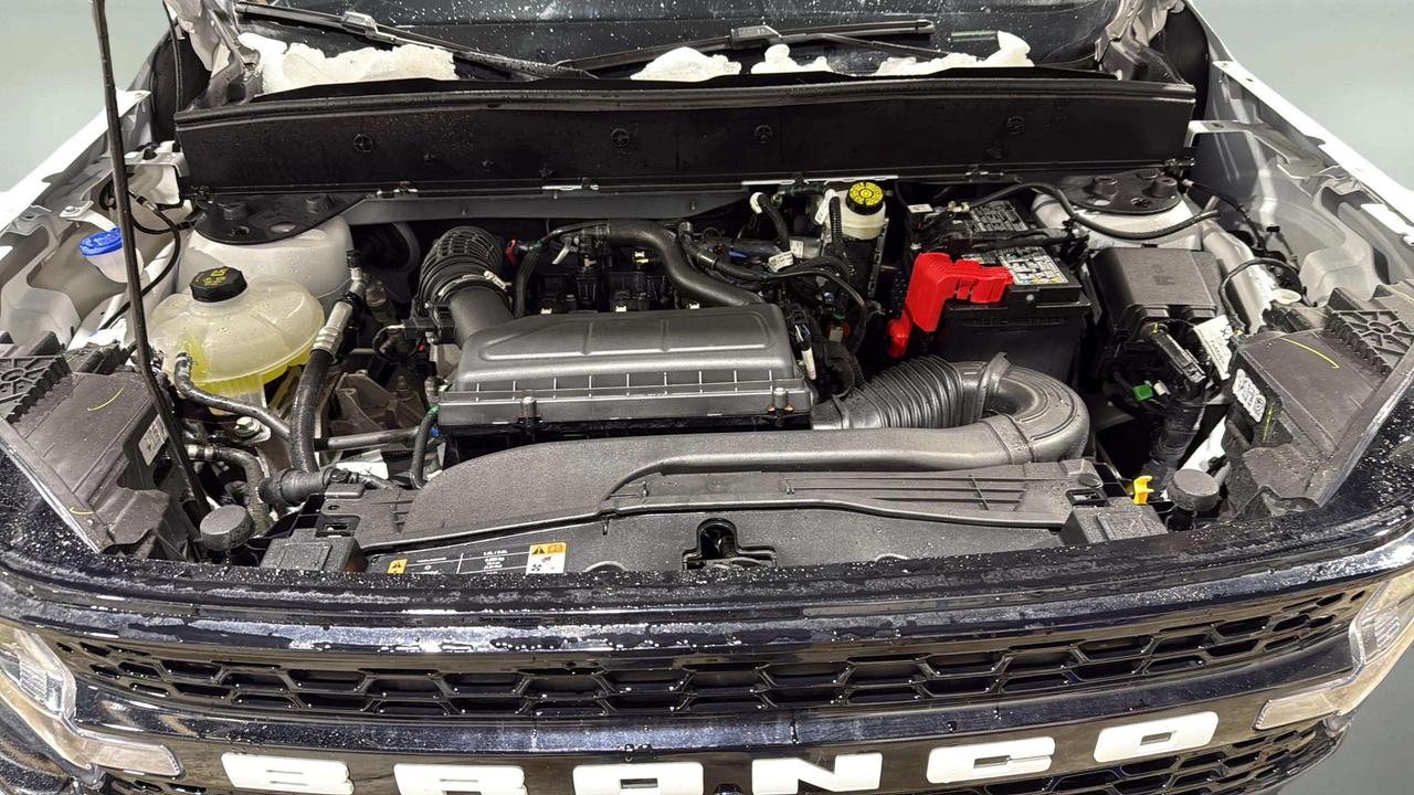 2025 Ford Bronco Sport OUTERBANKS | CLEAN CARFAX | 360 CAM | 13.2" SCREEN Photo