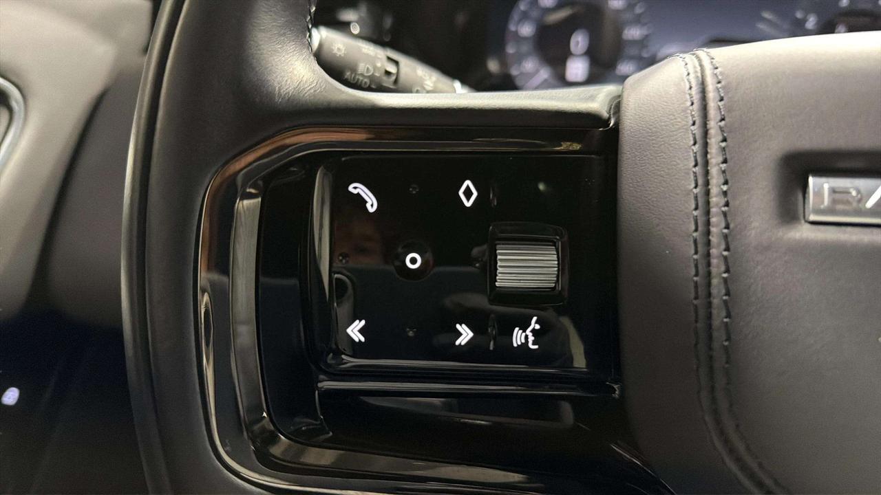 2024 Land Rover Range Rover Velar P400 DYNAMIC | CLEAN CARFAX| HEADSUP| CARPLAY Photo