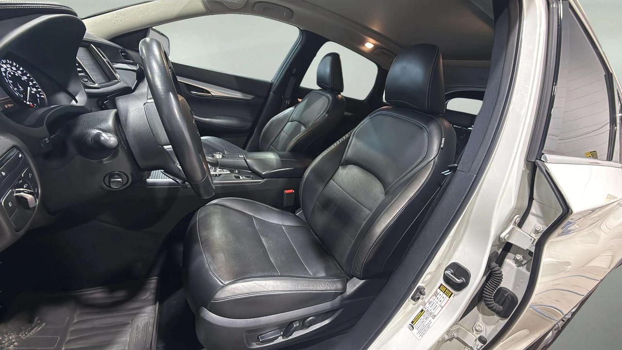 2019 Infiniti QX50 Essential Awd Photo