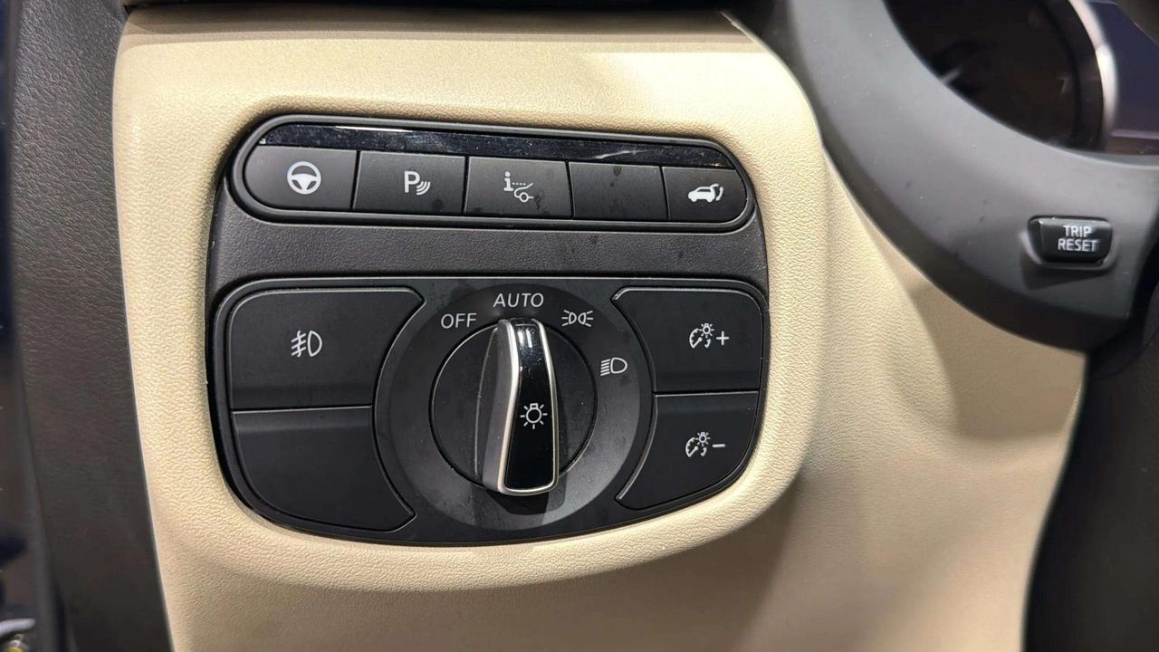 2019 Infiniti QX50 NAVI | 360 CAM | HEADS UP| PROASSIST | PANO Photo
