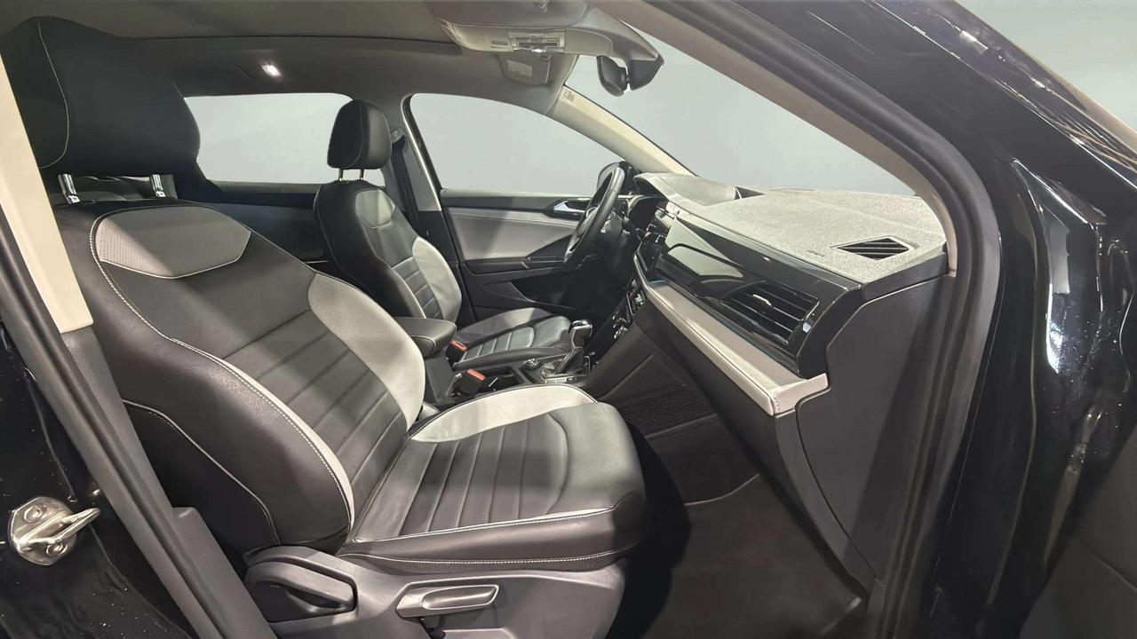 2023 Volkswagen Taos HIGHLINE AW|D 1OWNER| CLEAN CARFAX| PANO | CARPLAY Photo