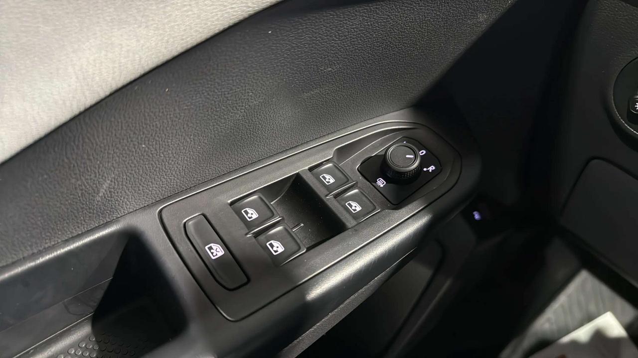 2023 Volkswagen Taos HIGHLINE AW|D 1OWNER| CLEAN CARFAX| PANO | CARPLAY Photo