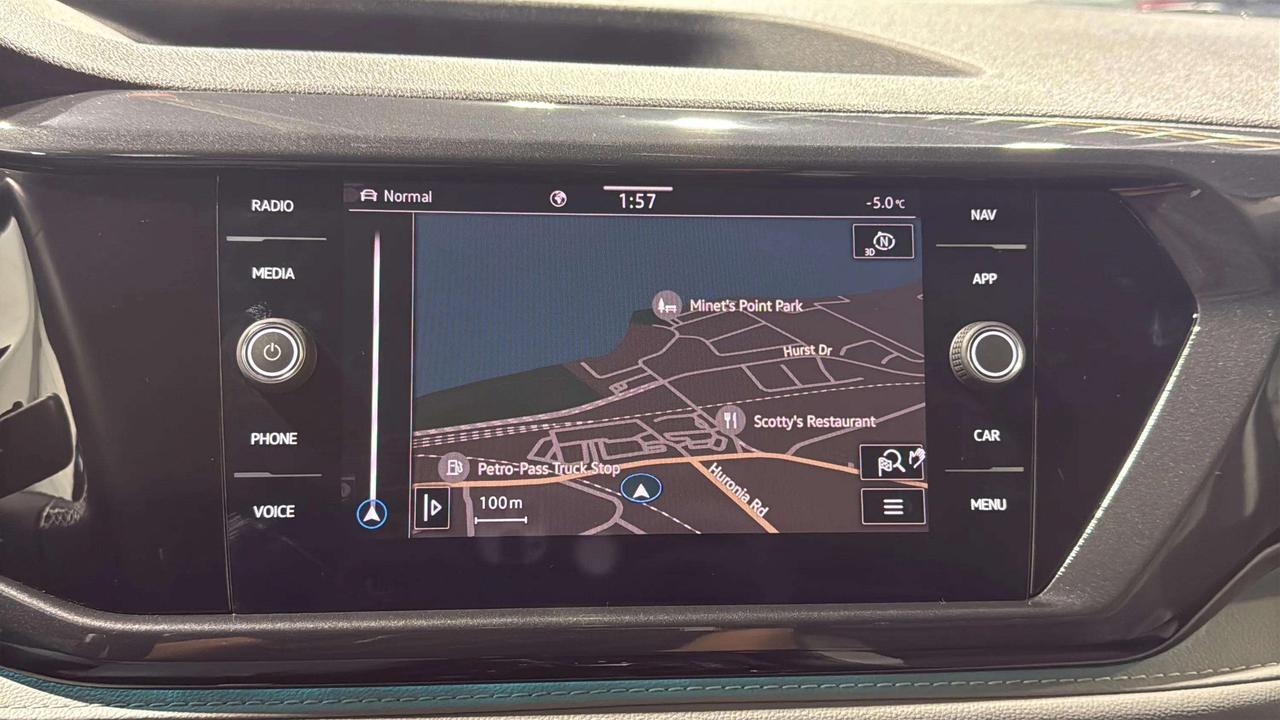 2023 Volkswagen Taos HIGHLINE AW|D 1OWNER| CLEAN CARFAX| PANO | CARPLAY Photo