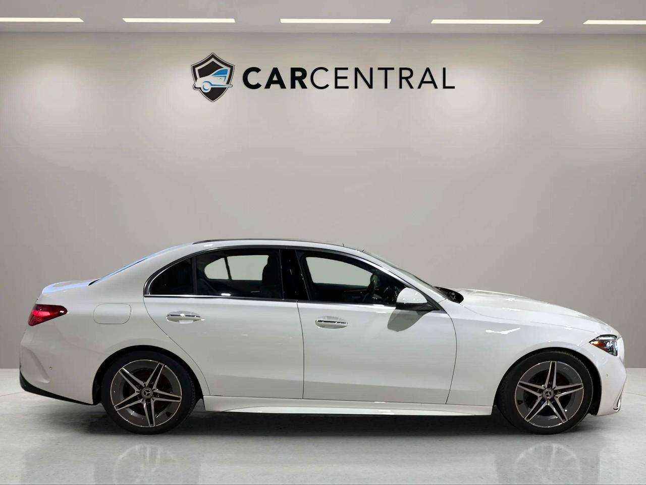 2022 Mercedes-Benz C-Class C300| CLEAN CARFAX| AMBIENT LIGHT| PANO| 360 Photo