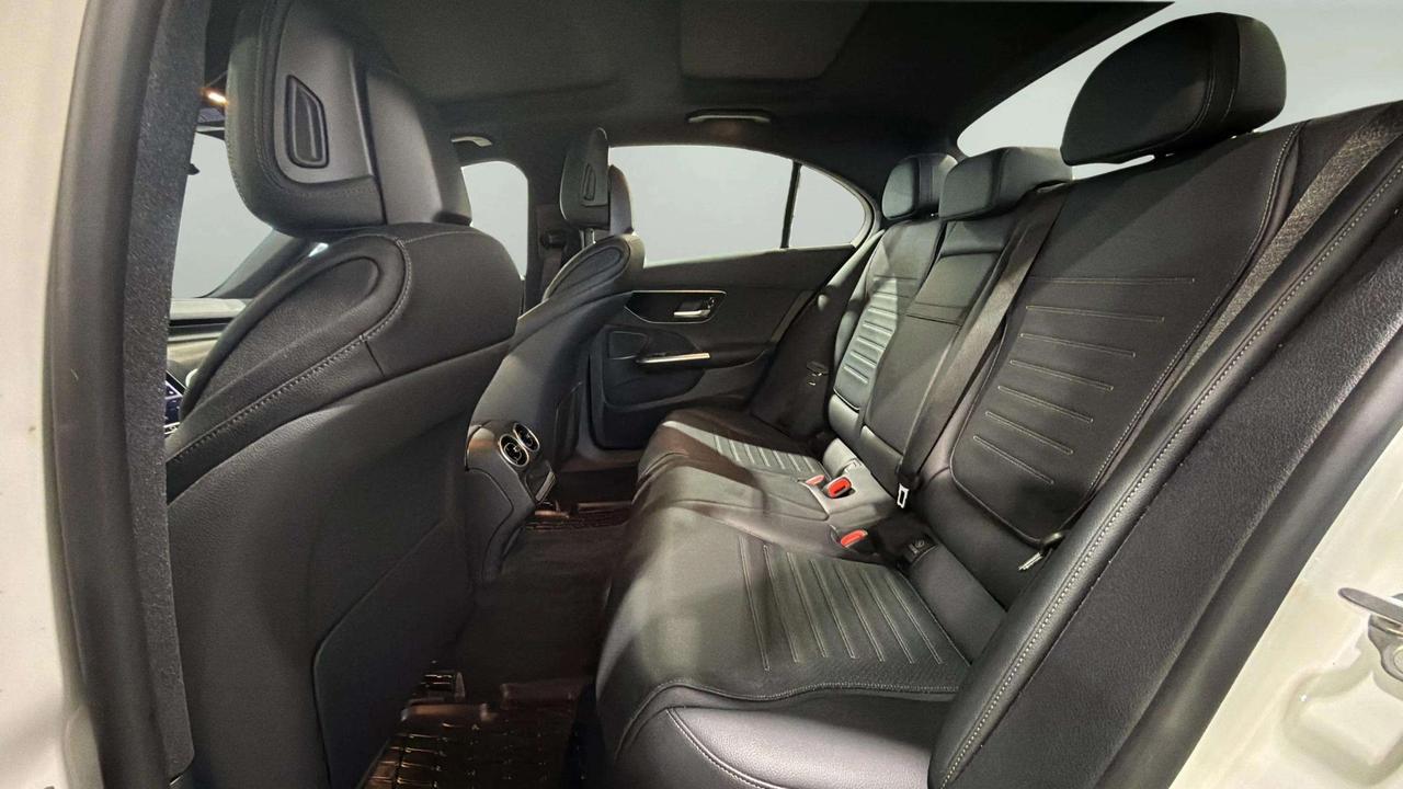2022 Mercedes-Benz C-Class C300| CLEAN CARFAX| AMBIENT LIGHT| PANO| 360 Photo