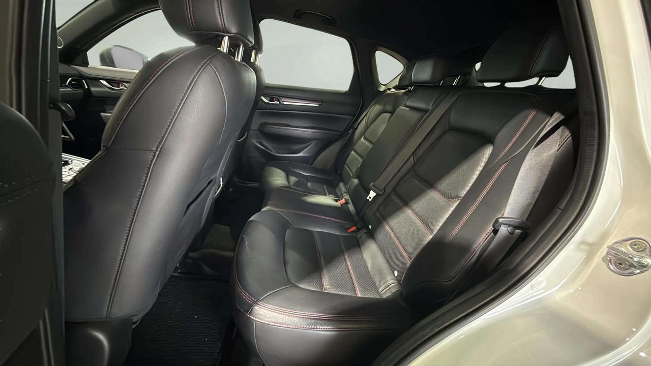 2022 Mazda CX-5 SPORT DESIGN | AWD| HEADSUP| LEATHER| CLEAN CARFAX Photo