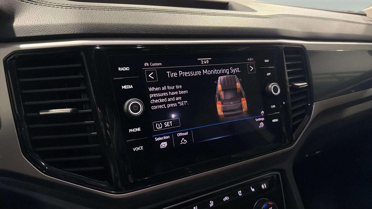2021 Volkswagen Atlas EXECLINE R-LINE| AWD | PANO ROOF| CLEAN CARFAX Photo