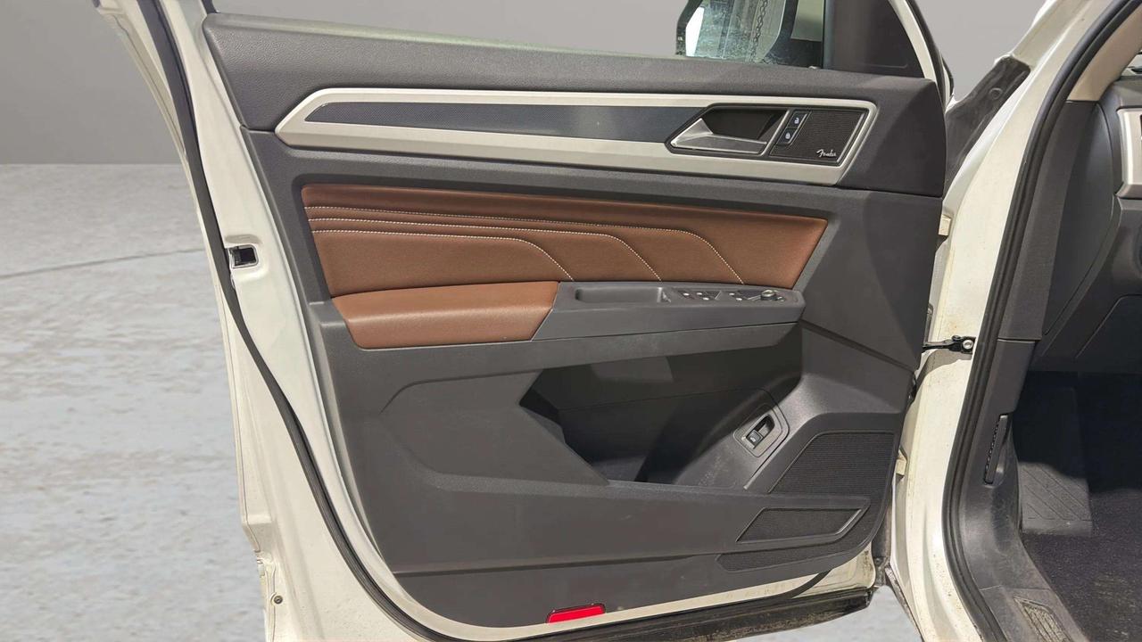 2021 Volkswagen Atlas EXECLINE R-LINE| AWD | PANO ROOF| CLEAN CARFAX Photo