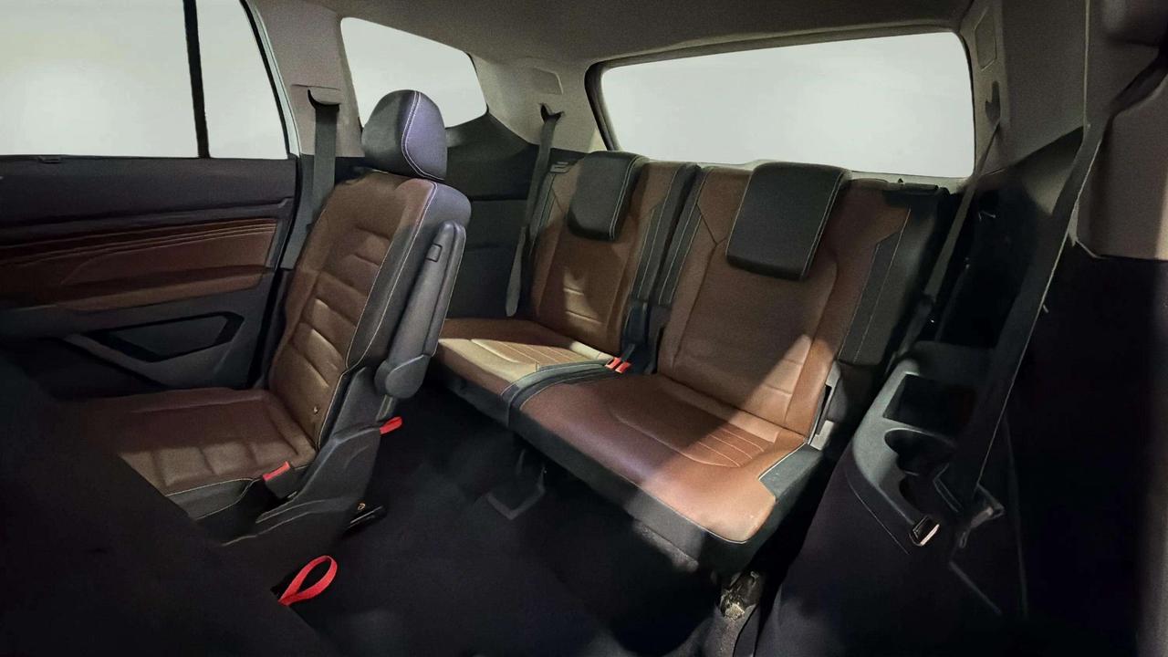 2021 Volkswagen Atlas EXECLINE R-LINE| AWD | PANO ROOF| CLEAN CARFAX Photo