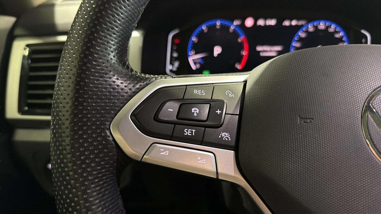 2021 Volkswagen Atlas EXECLINE R-LINE| AWD | PANO ROOF| CLEAN CARFAX Photo