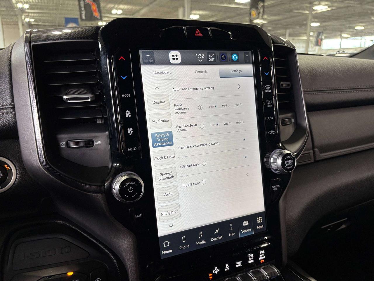 2022 RAM 1500 GT|V8HEMI|ETORQUE|NAV|ALPINE|LEATHER|TONNEAUCOVER| Photo