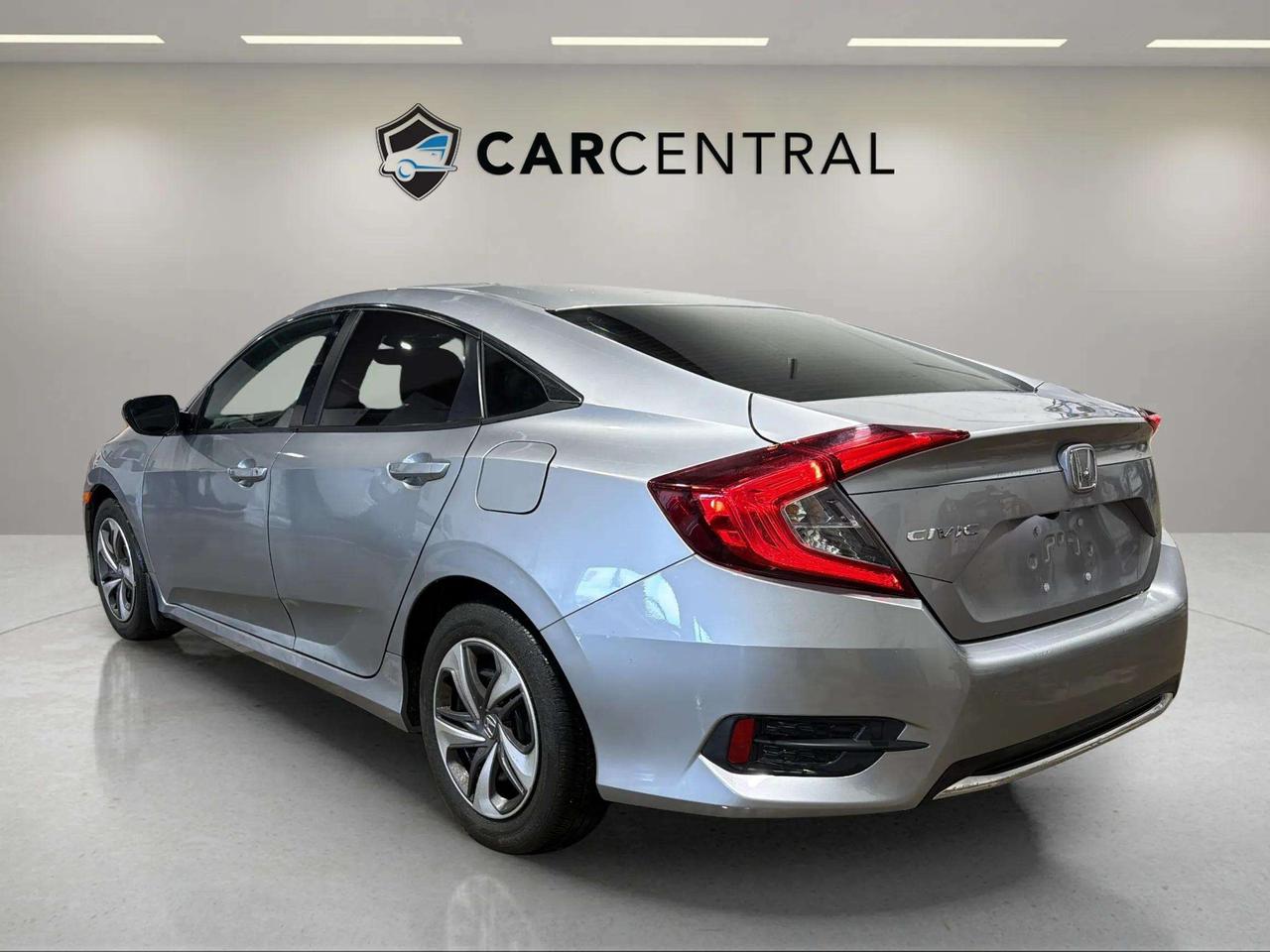 2021 Honda Civic Sedan LX | LOW MILEAGE| CONSISTENT SERVICE RECORDS Photo2