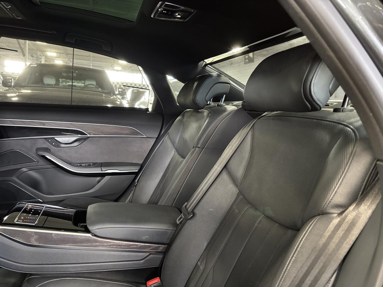 2022 Audi A8 L S-LINE|QUATTRO|NAV|3DCAM|BANGOLUFSEN|WOODTRIMS|+++ Photo