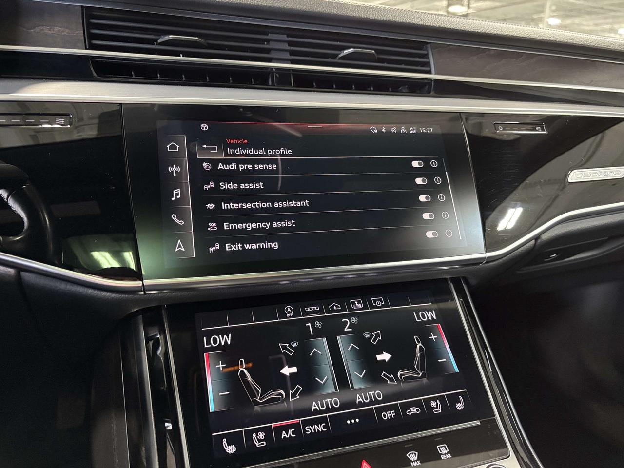 2022 Audi A8 A8L|S-LINE|QUATTRO|NAV|3DCAM|BANGOLUFSEN|WOODTRIMS Photo