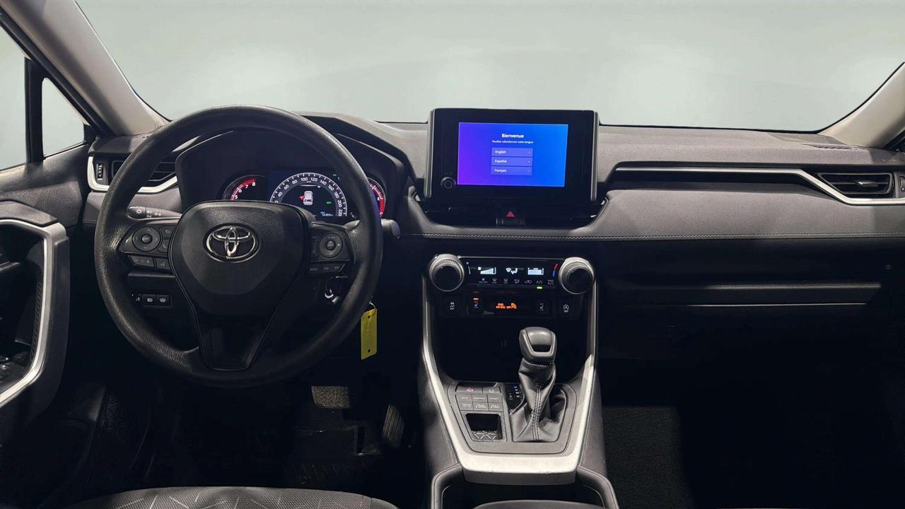 2023 Toyota RAV4 LE AWD | CARPLAY | LANE ASSIST | HEATED SEATS Photo
