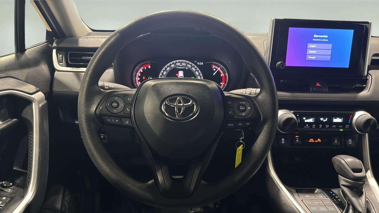 2023 Toyota RAV4 LE AWD | CARPLAY | LANE ASSIST | HEATED SEATS Photo