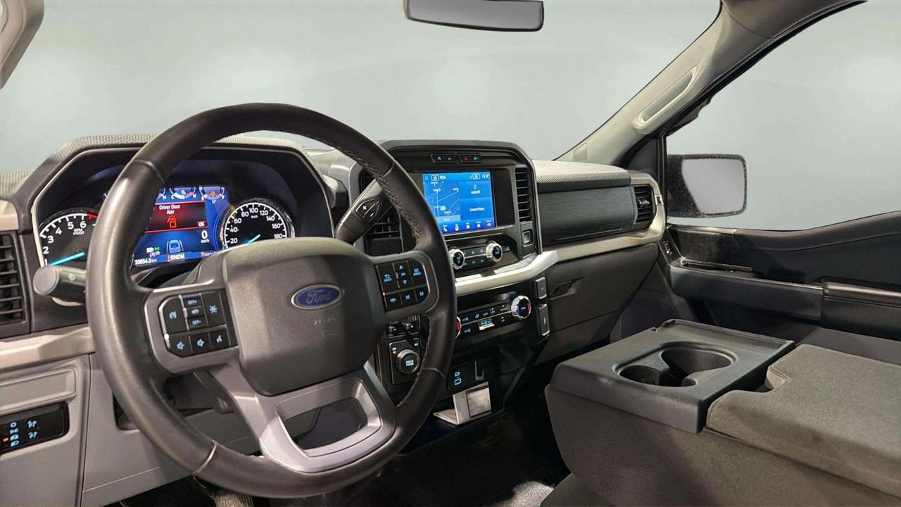 2023 Ford F-150 XLT 4X4| 3.5 ECOBOOST| CREW CAB| CLEAN CARFAX Photo