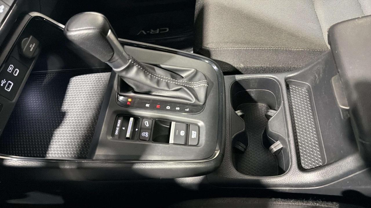 2025 Honda CR-V LX AWD | CARPLAY| 1 OWNER LEASE RETURN| CLEAN CARF Photo