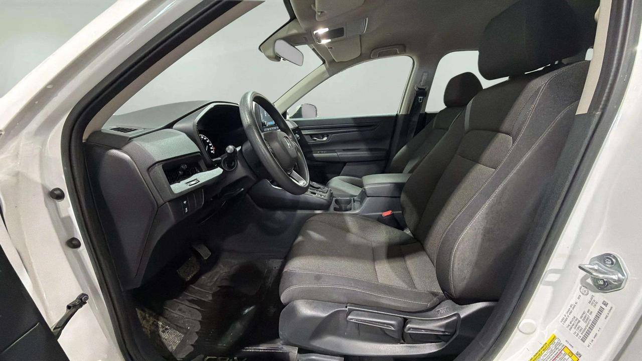 2025 Honda CR-V LX AWD | CARPLAY| 1 OWNER LEASE RETURN| CLEAN CARF Photo