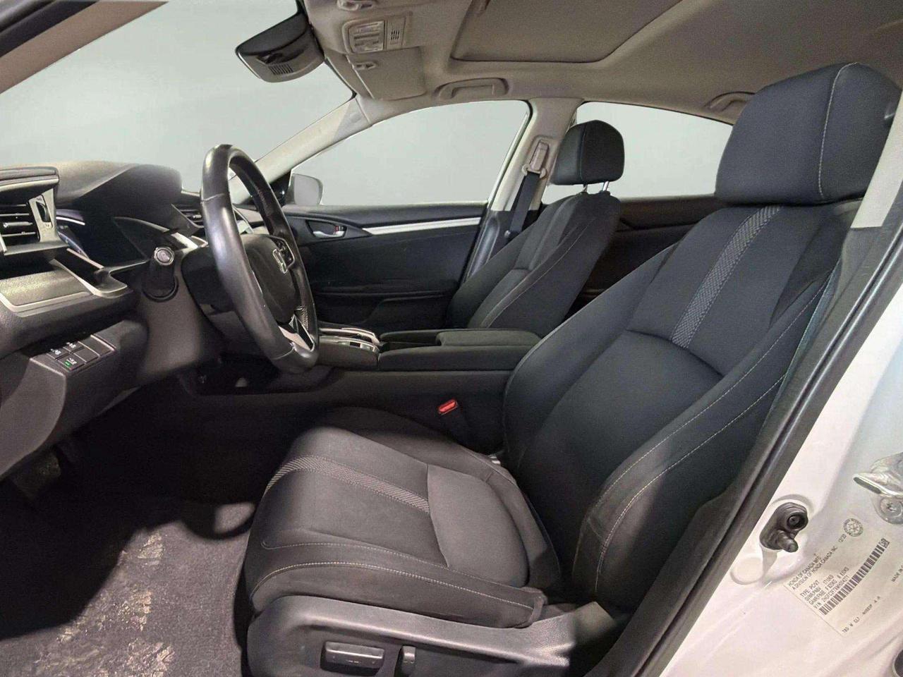2021 Honda Civic Sedan EX | SUNROOF| 1 OWNER | CARPLAY Photo