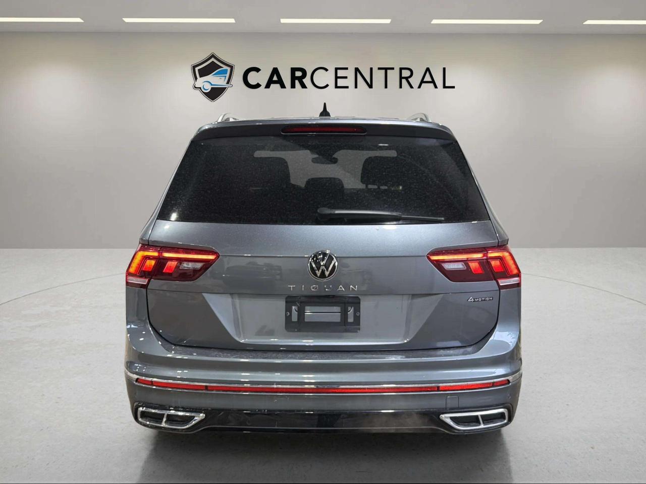2022 Volkswagen Tiguan HIGHLINE | R LINE | 360 | LEATHER | CARPLAY| PANO Photo