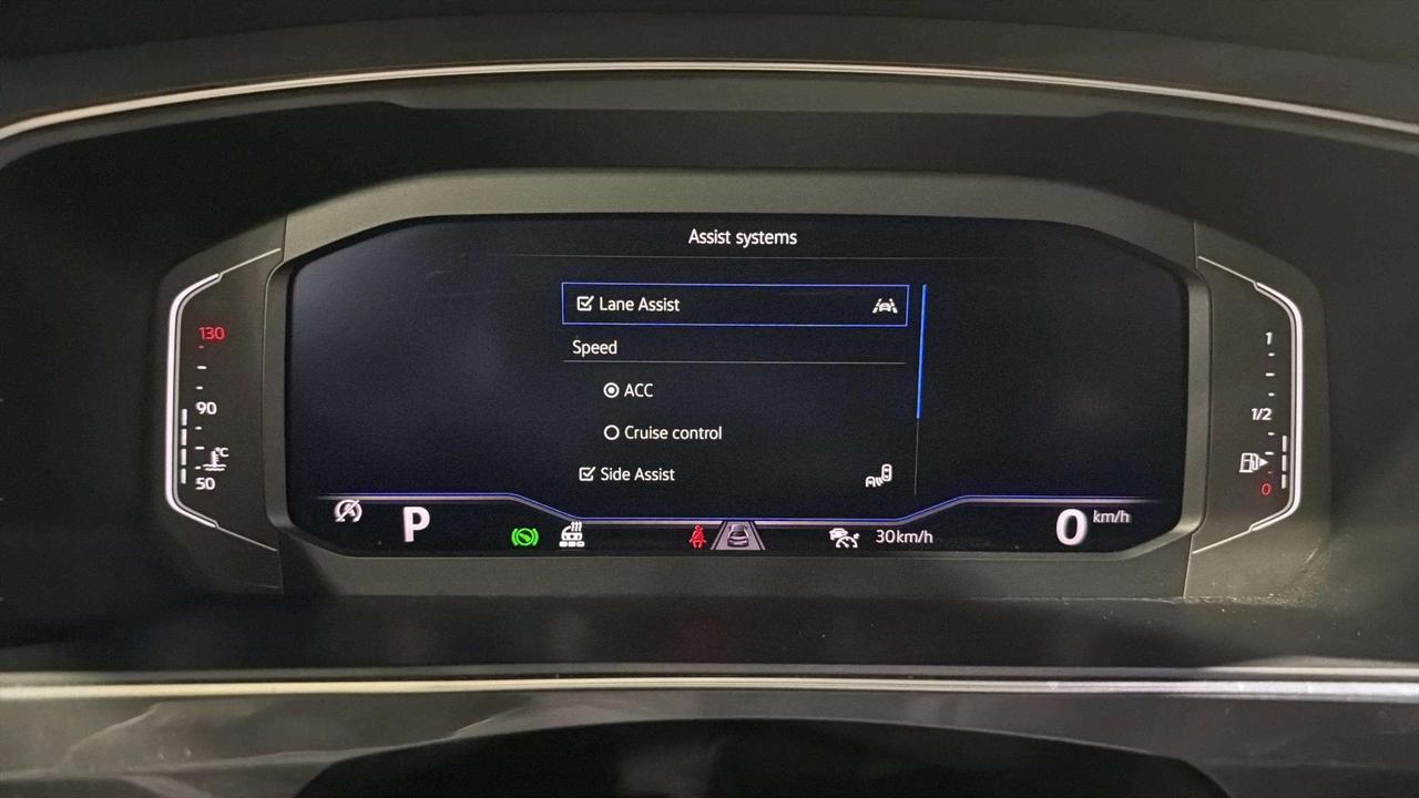 2022 Volkswagen Tiguan HIGHLINE | R LINE | 360 | LEATHER | CARPLAY| PANO Photo