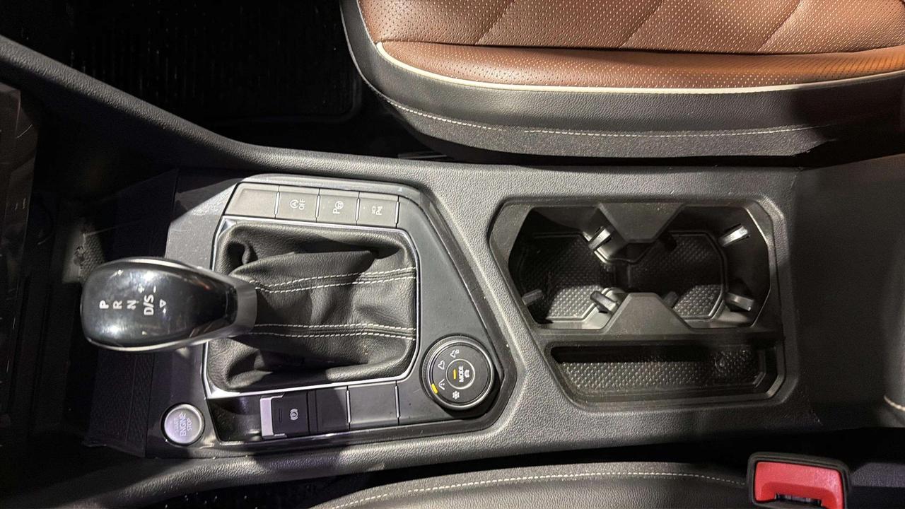 2022 Volkswagen Tiguan HIGHLINE | R LINE | 360 | LEATHER | CARPLAY| PANO Photo