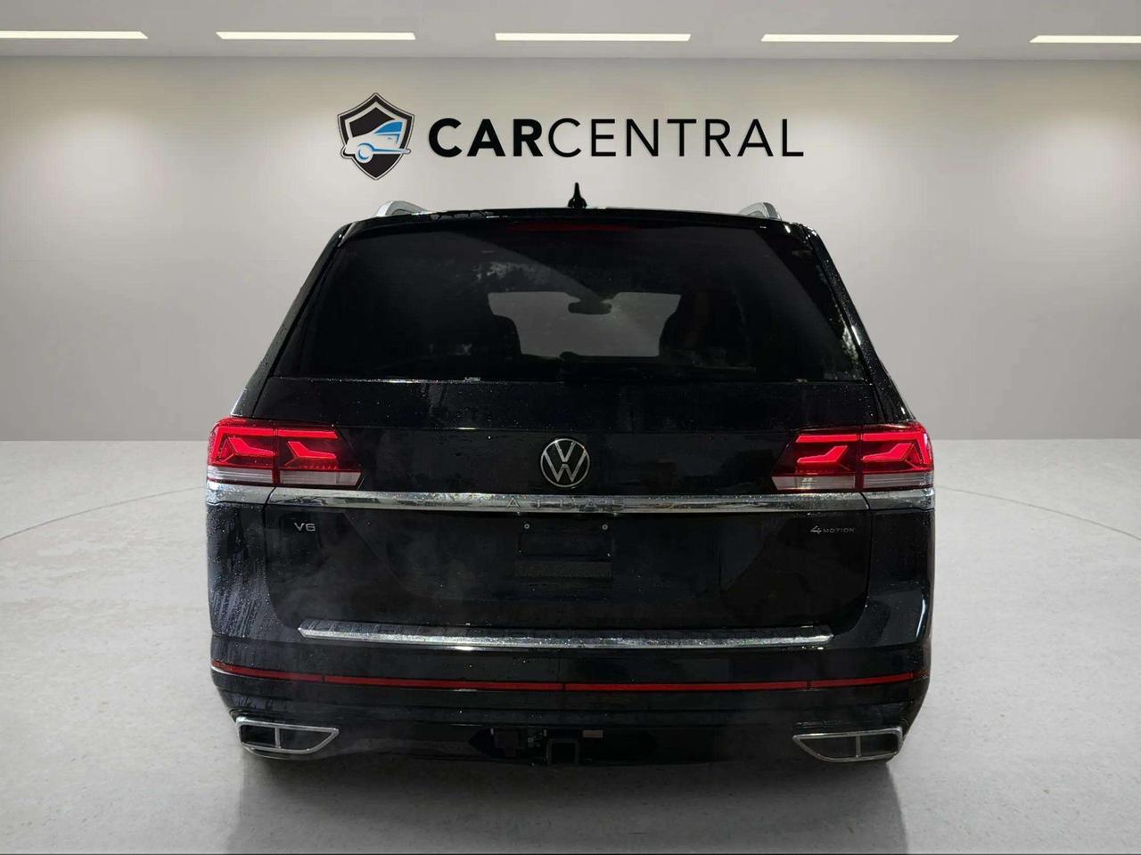 2023 Volkswagen Atlas EXECLINE R-LINE| AWD | PANO ROOF| LEATHER| 3RD ROW Photo3