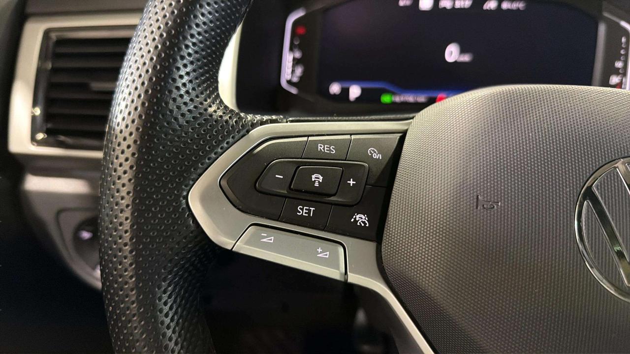 2023 Volkswagen Atlas EXECLINE R-LINE| AWD | PANO ROOF| LEATHER| 3RD ROW Photo