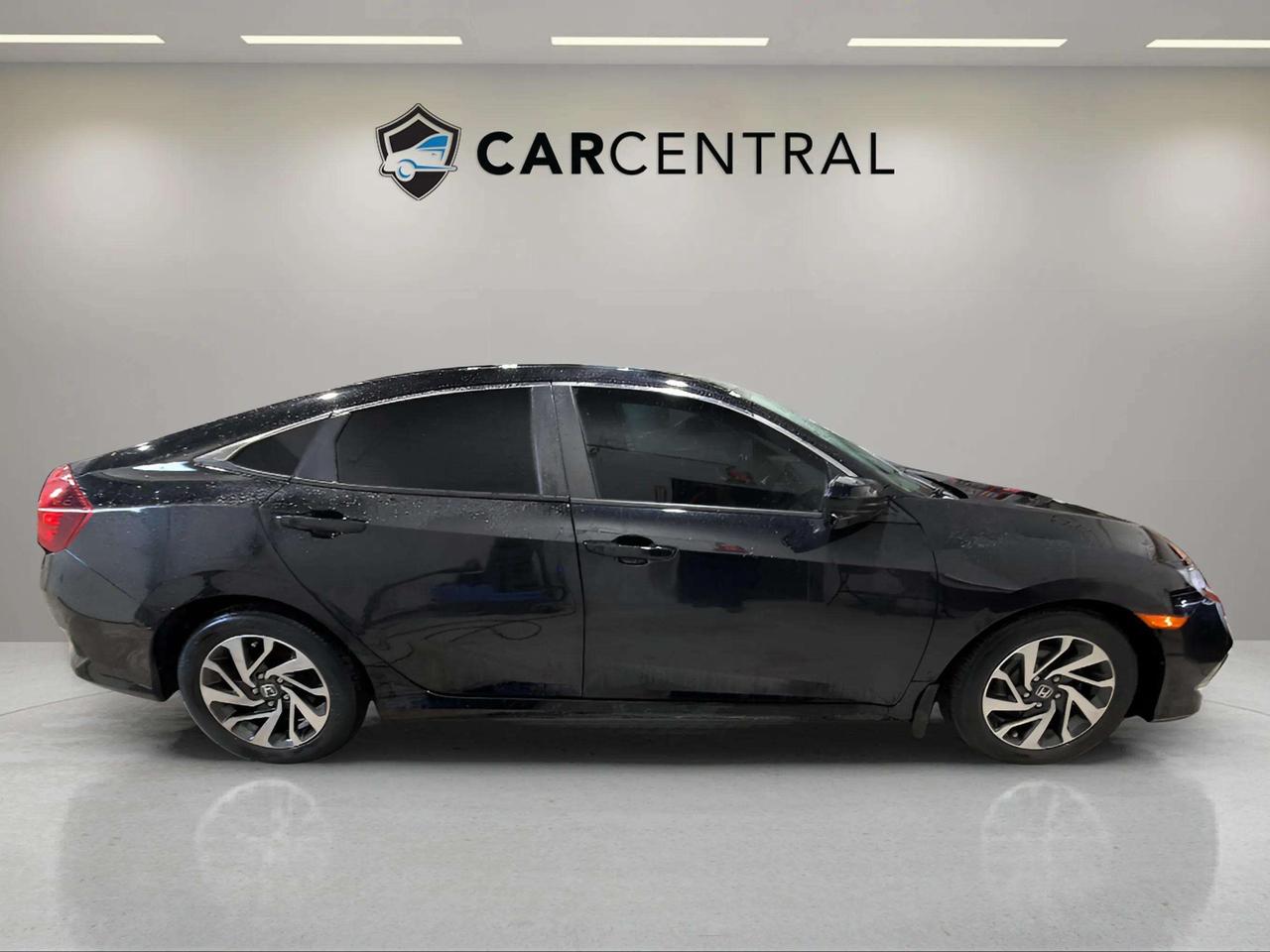 2019 Honda Civic Sedan EX | SUNROOF | HEATED SEATS | ALLOY'S | CARPLAY Photo