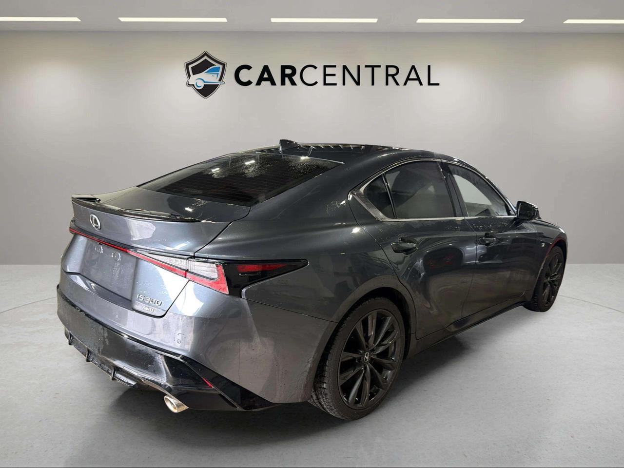 2024 Lexus IS IS 300 AWD | F2 SPORT | RED LEATHER | SUNROOF Photo4