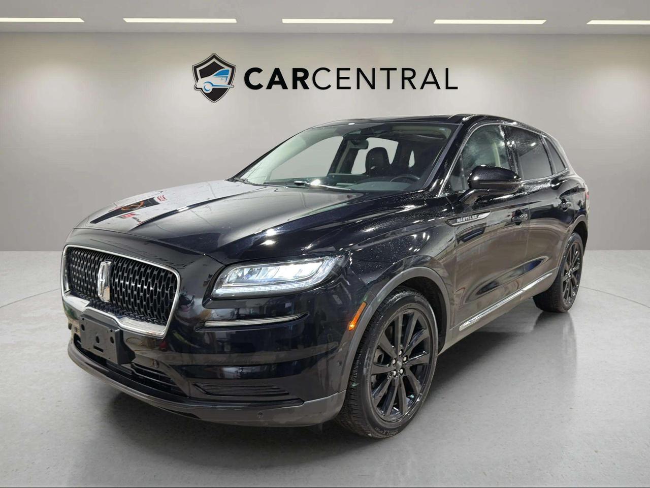 2023 Lincoln Nautilus RESERVE | AWD | MONOCHROMATIC PKG | CLEAN CARFAX Photo0