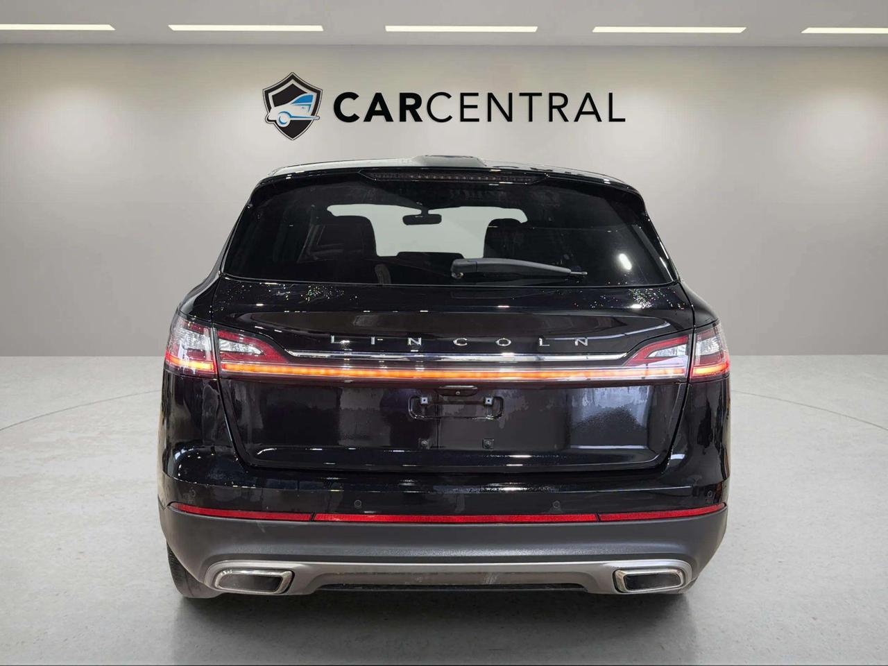2023 Lincoln Nautilus RESERVE | AWD | MONOCHROMATIC PKG | CLEAN CARFAX Photo