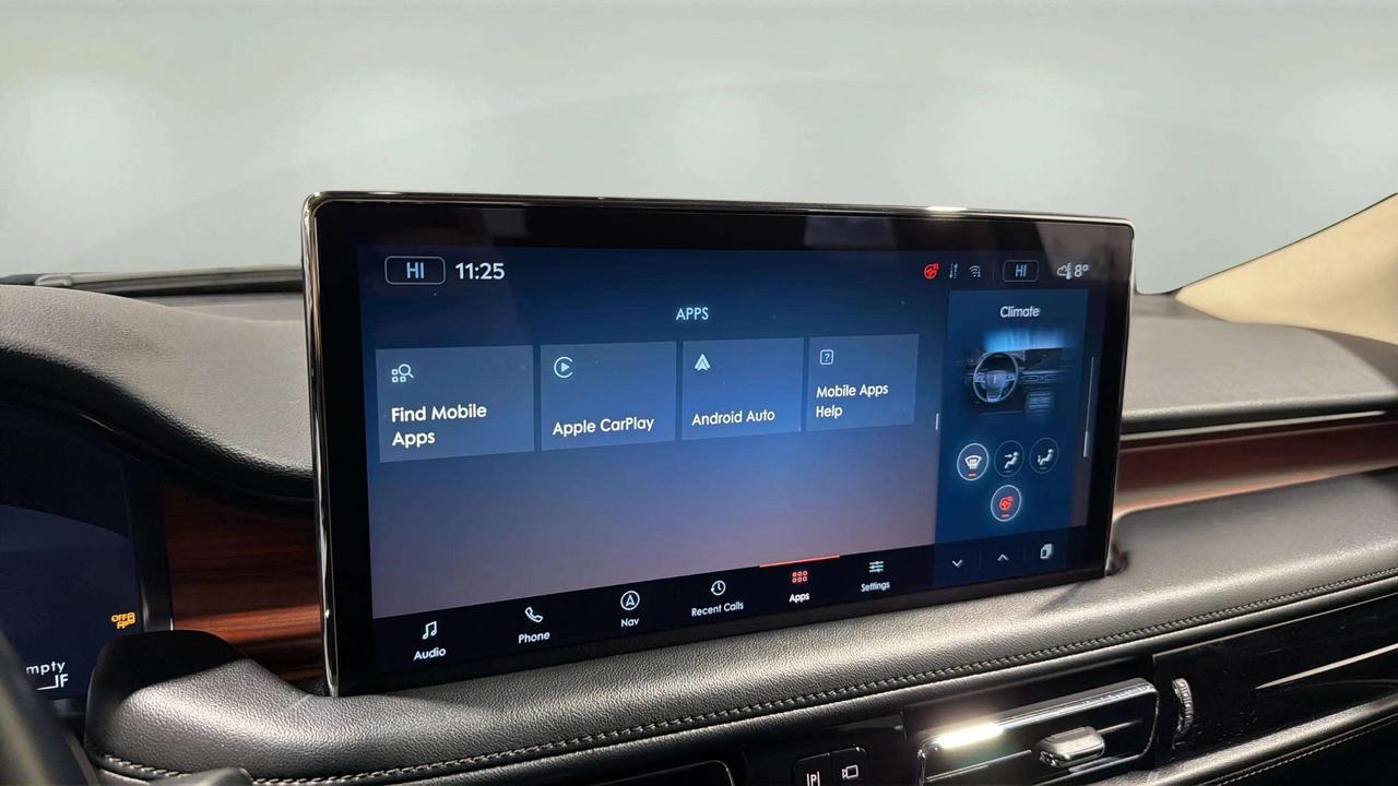 2023 Lincoln Nautilus RESERVE | AWD | MONOCHROMATIC PKG | CLEAN CARFAX Photo