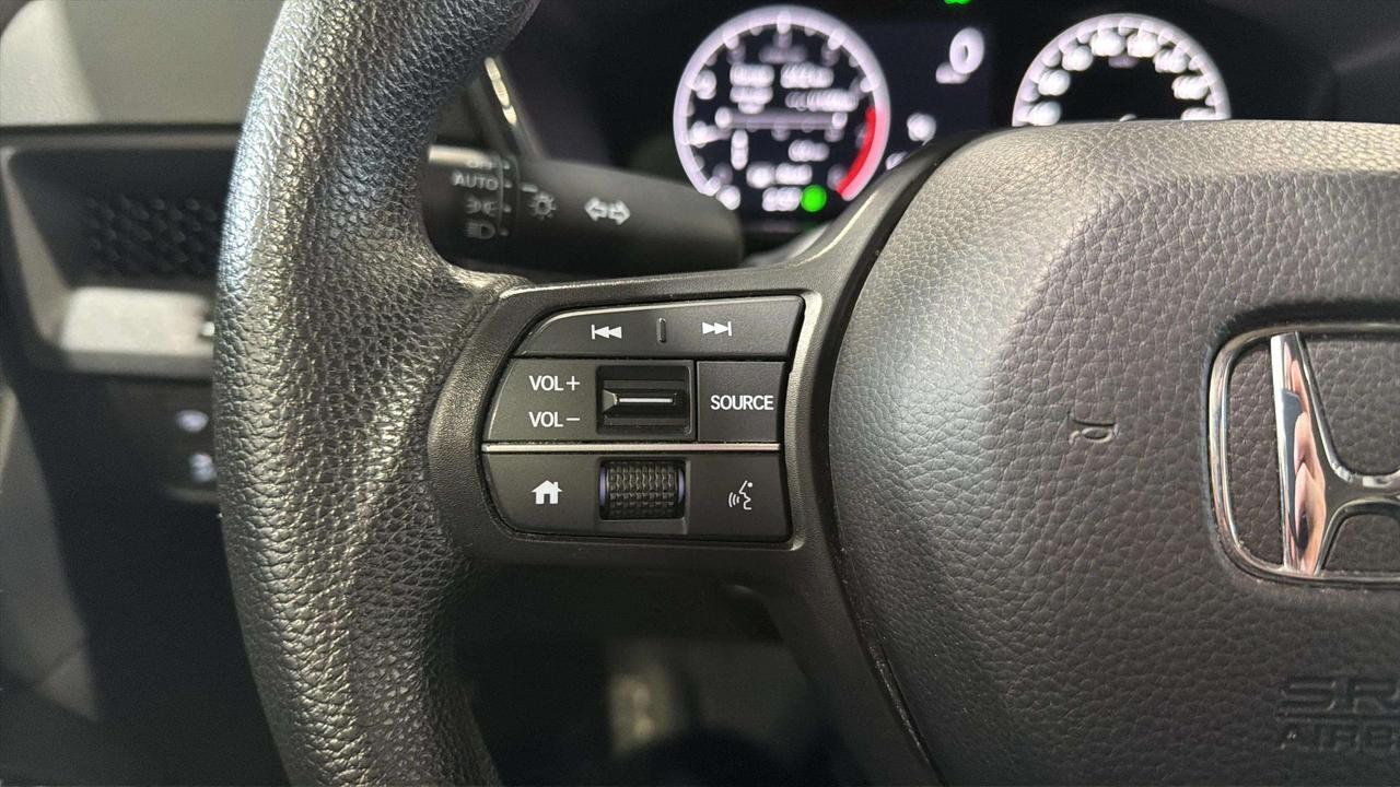2023 Honda CR-V LX | FWD | HEATED SEATS | CARPLAY | CLEAN CARFAX Photo