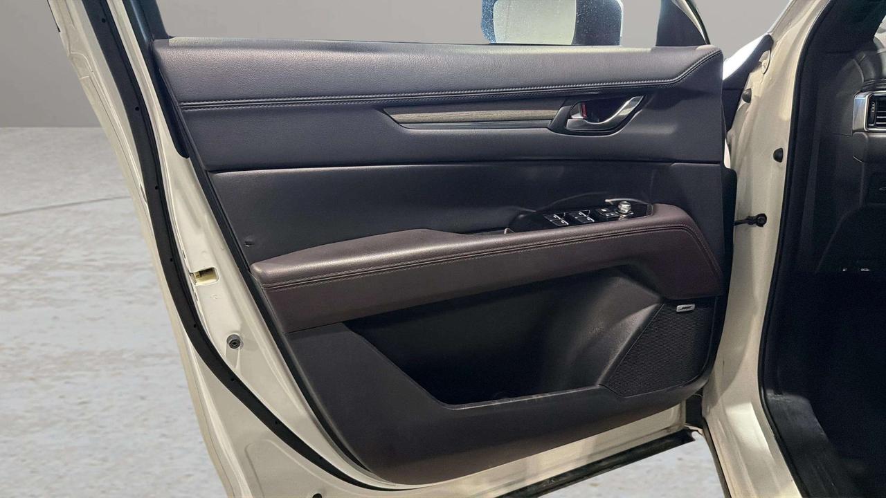 2022 Mazda CX-5 SIGNATURE | AWD | LEATHER | ROOF | CLEAN CARFAX Photo