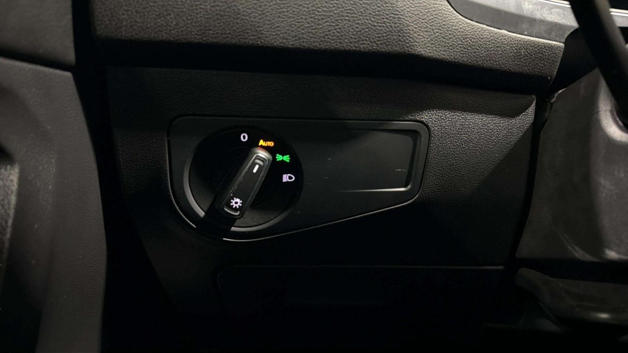 2023 Volkswagen Tiguan COMFORTLINE| CLEAN CARFAX | CARPLAY | LEATHERETTE Photo