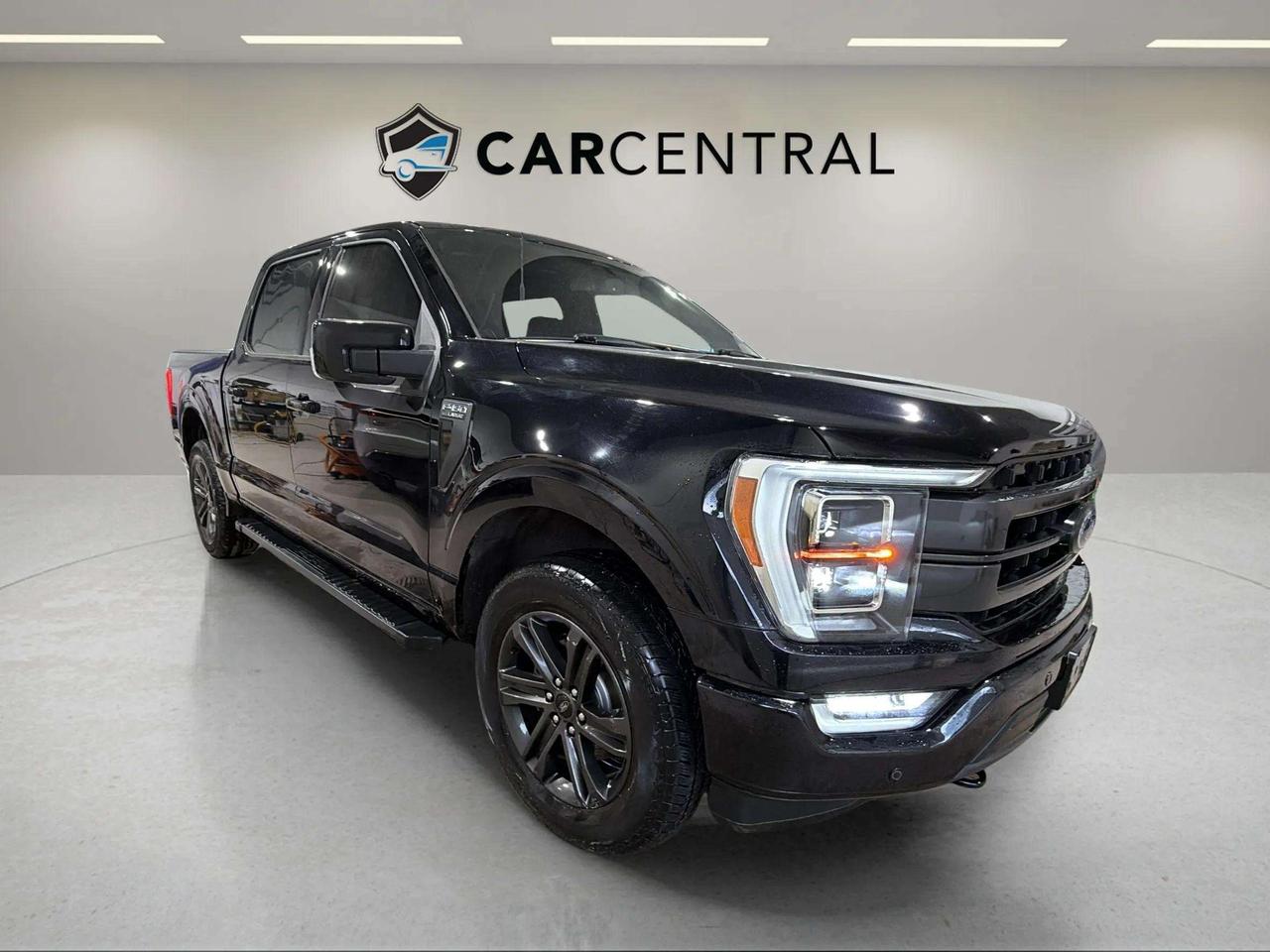 2022 Ford F-150 LARIAT | PANO | SUPERCREW| 145" | SPORT | LEATHER Photo