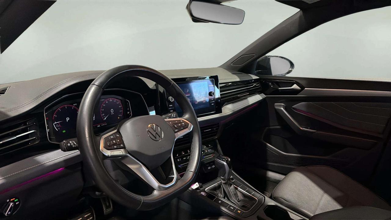 2025 Volkswagen Jetta COMFORTLINE | SPORT | PANO ROOF | CLEAN CARFAX Photo