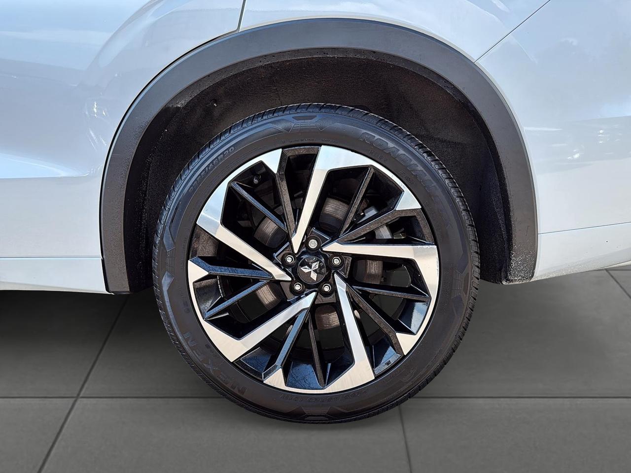 2024 Mitsubishi Outlander GT Premium model|CPO Photo