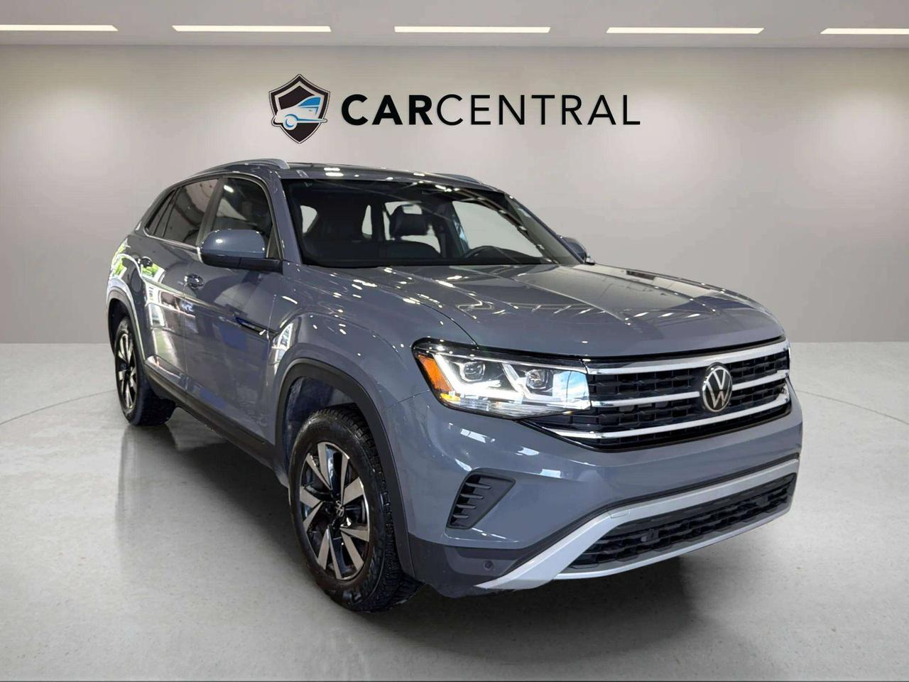 2022 Volkswagen Atlas Cross Sport COMFORTLINE | CLEAN CARFAX| CARPLAY | LEATHERETTE Photo