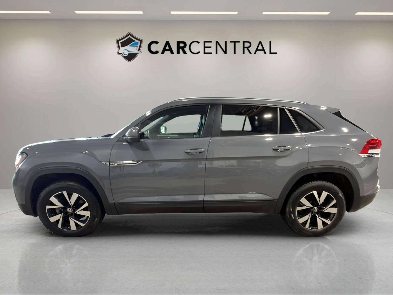 2022 Volkswagen Atlas Cross Sport COMFORTLINE | CLEAN CARFAX| CARPLAY | LEATHERETTE Photo