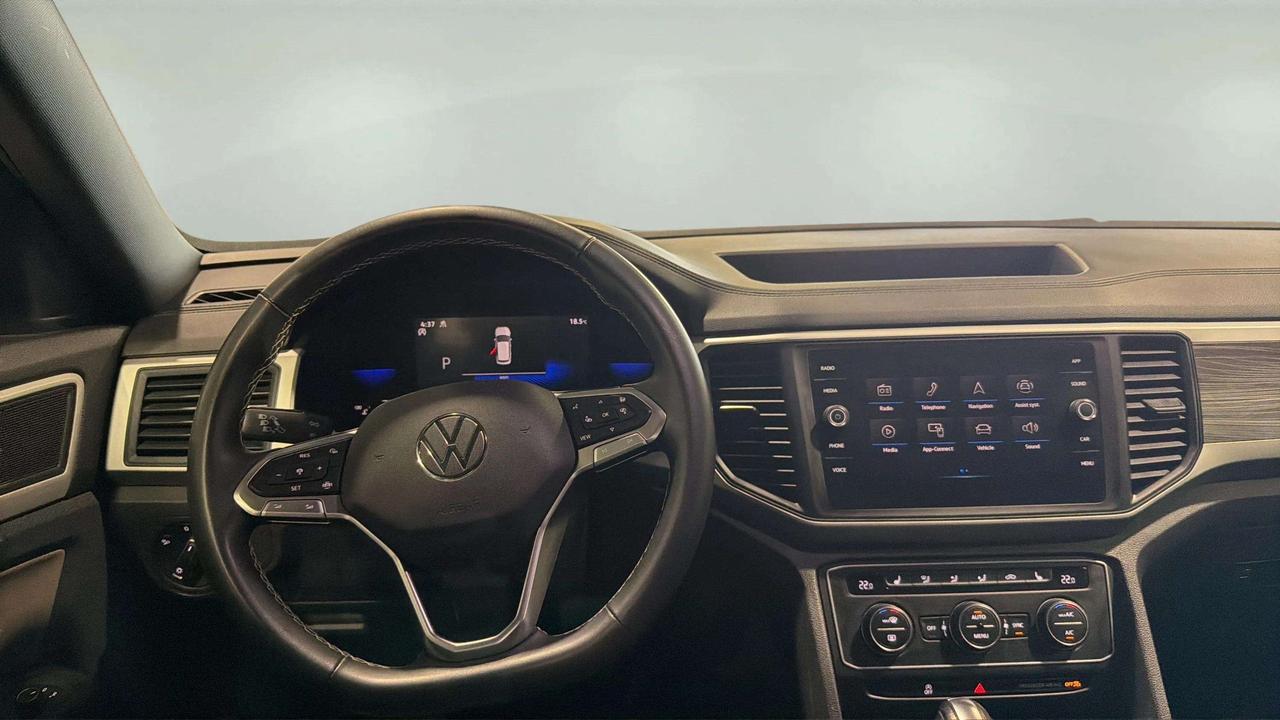 2022 Volkswagen Atlas Cross Sport COMFORTLINE | CLEAN CARFAX| CARPLAY | LEATHERETTE Photo