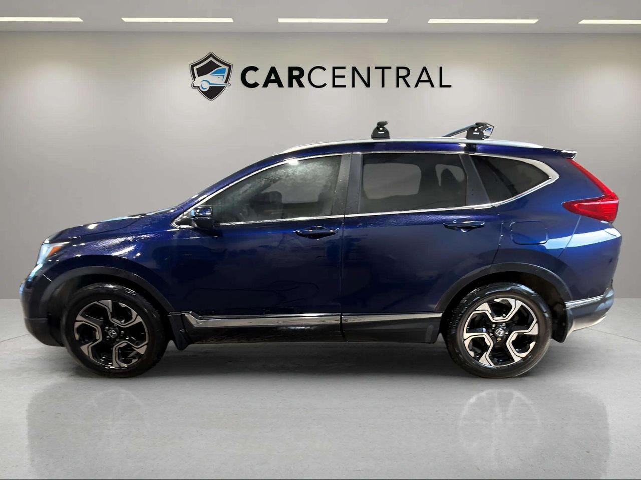 2019 Honda CR-V TOURING | SUNROOF| 18 SERVICE REC | LEATHER Photo