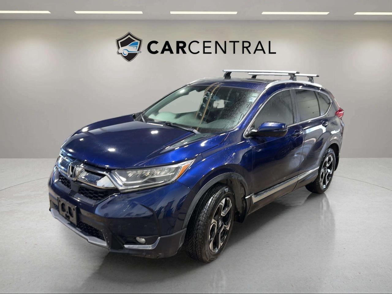 2019 Honda CR-V TOURING | SUNROOF| 18 SERVICE REC | LEATHER Photo0