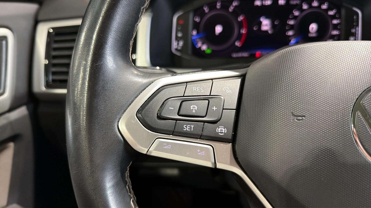 2022 Volkswagen Atlas HIGHLINE | CLEAN CARFAX | STARTER | CARPLAY Photo